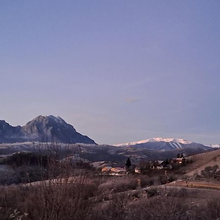 Hotel Casa Cristalul Muntilor Poiana Mărului Esterno foto