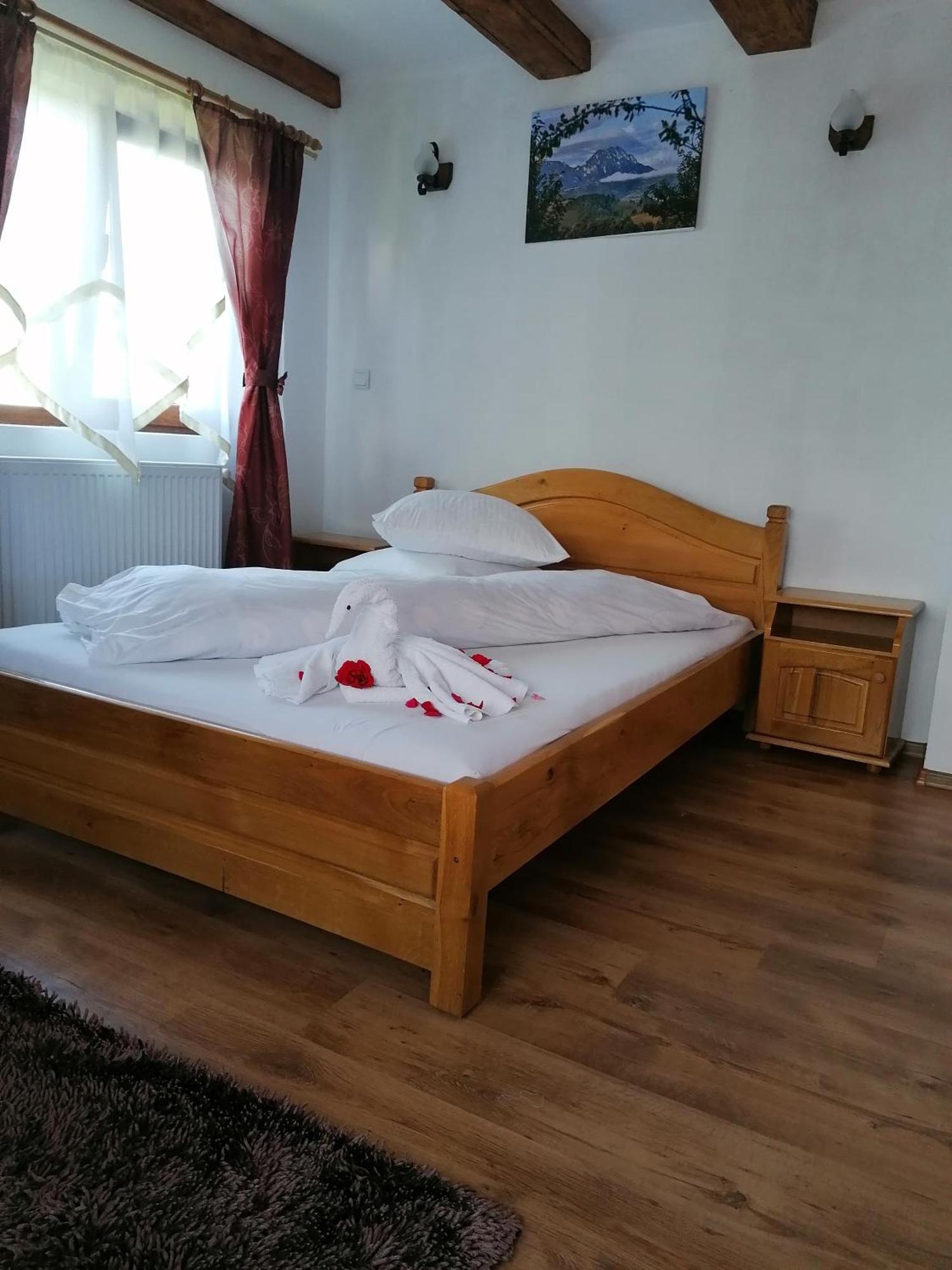 Hotel Casa Cristalul Muntilor Poiana Mărului Camera foto